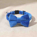 Nœud papillon anti-étranglement en velours pour chat bleu